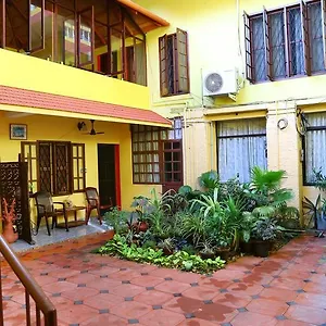 https://chiramel-residency-kochi.kerala-hotels.net