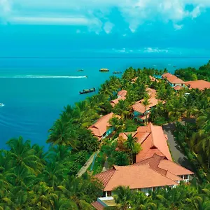 ***** Resort Backwater Ripples Indien